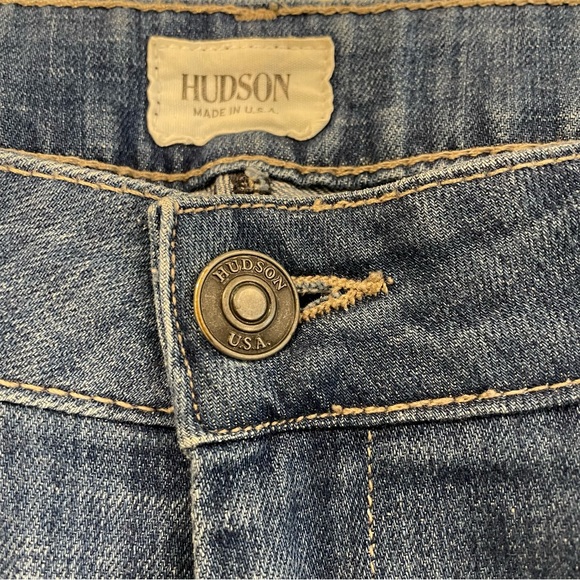 HUDSON Bermuda Denim Mid-Rise Short - Picture 15 of 15